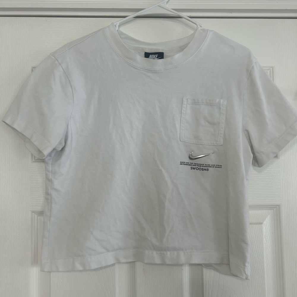 Nike White Short Sleeve Tee